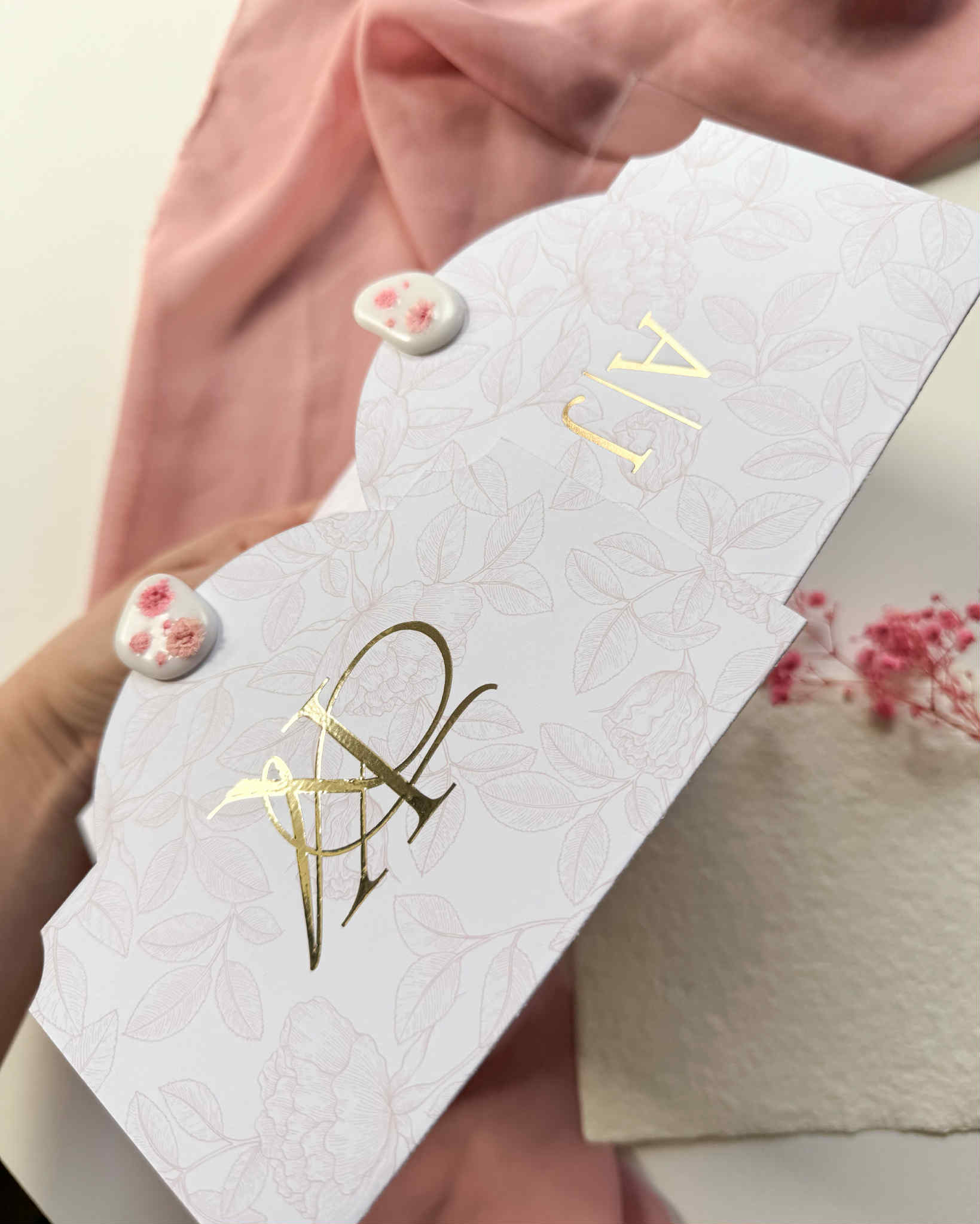 bb7e1ea3-4c00-44ac-ae6c-ba9cf5a32b04